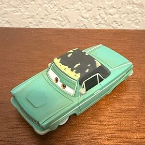 Disney Pixar Cars Movie Story Tellers Rusty Rust-Eze Diecast Collectibe Car Toy